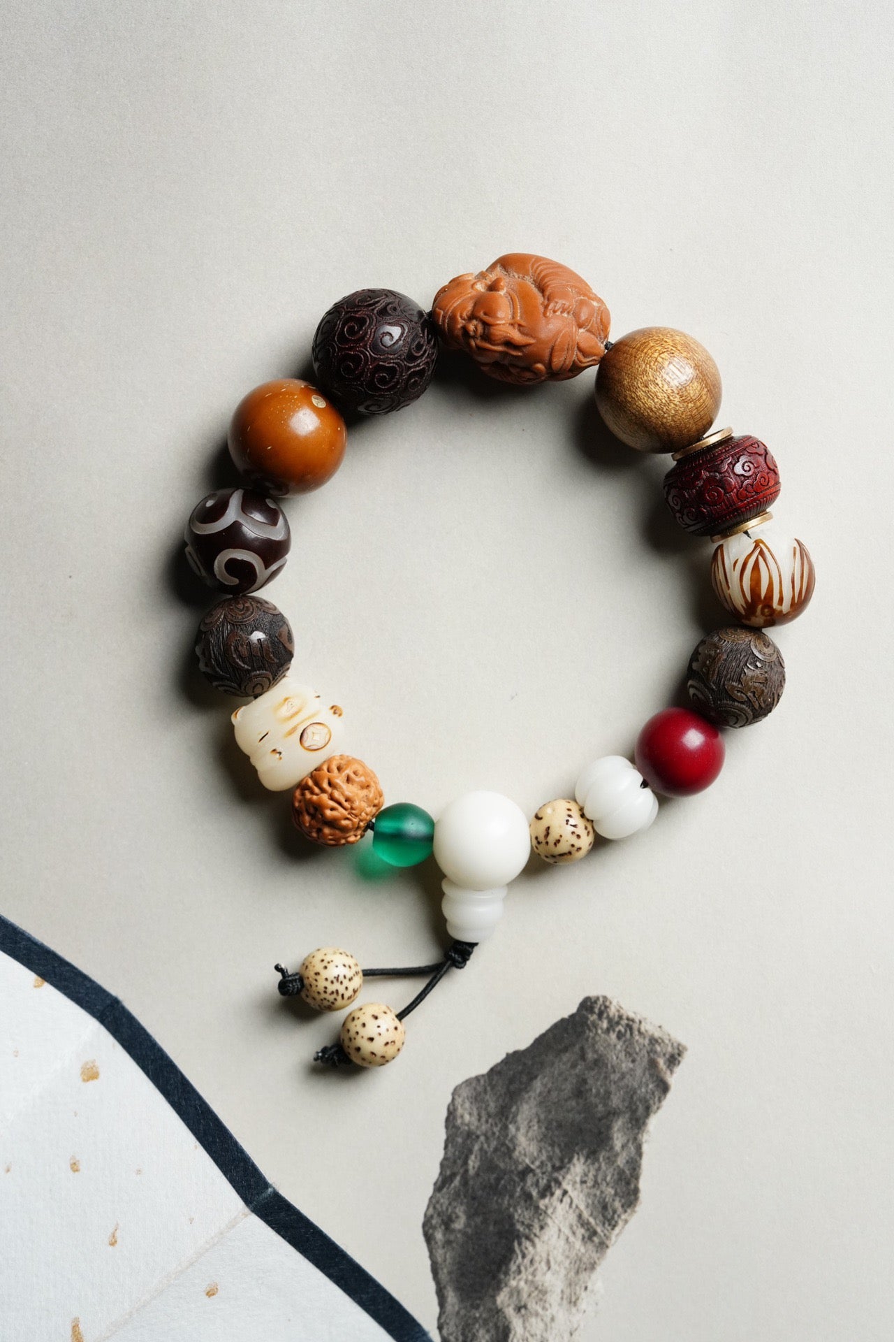 Eighteen-Bead Auspicious Wealth-Attracting Design Fengshui Lucky Bracelets