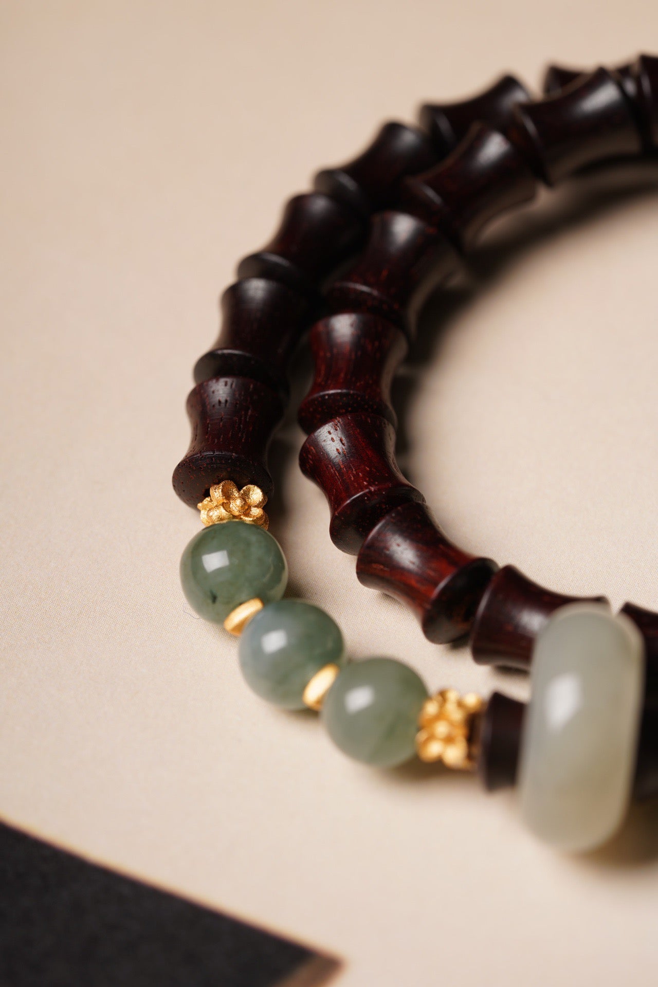 Rosewood fengshui bracelet lucky jew friendship bracelet